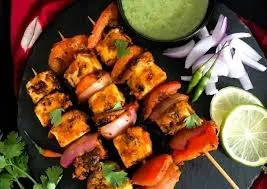 Paneer Tikka (Achari / Lehsuni / Malai)